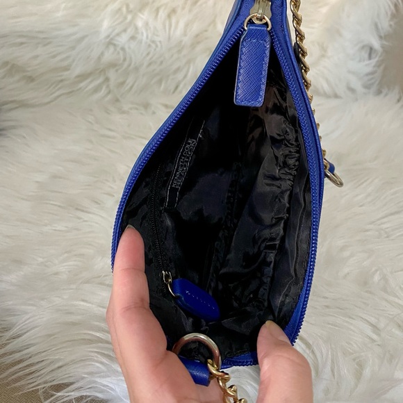 Kenneth Cole Blue Small Crossbody - Picture 6 of 6